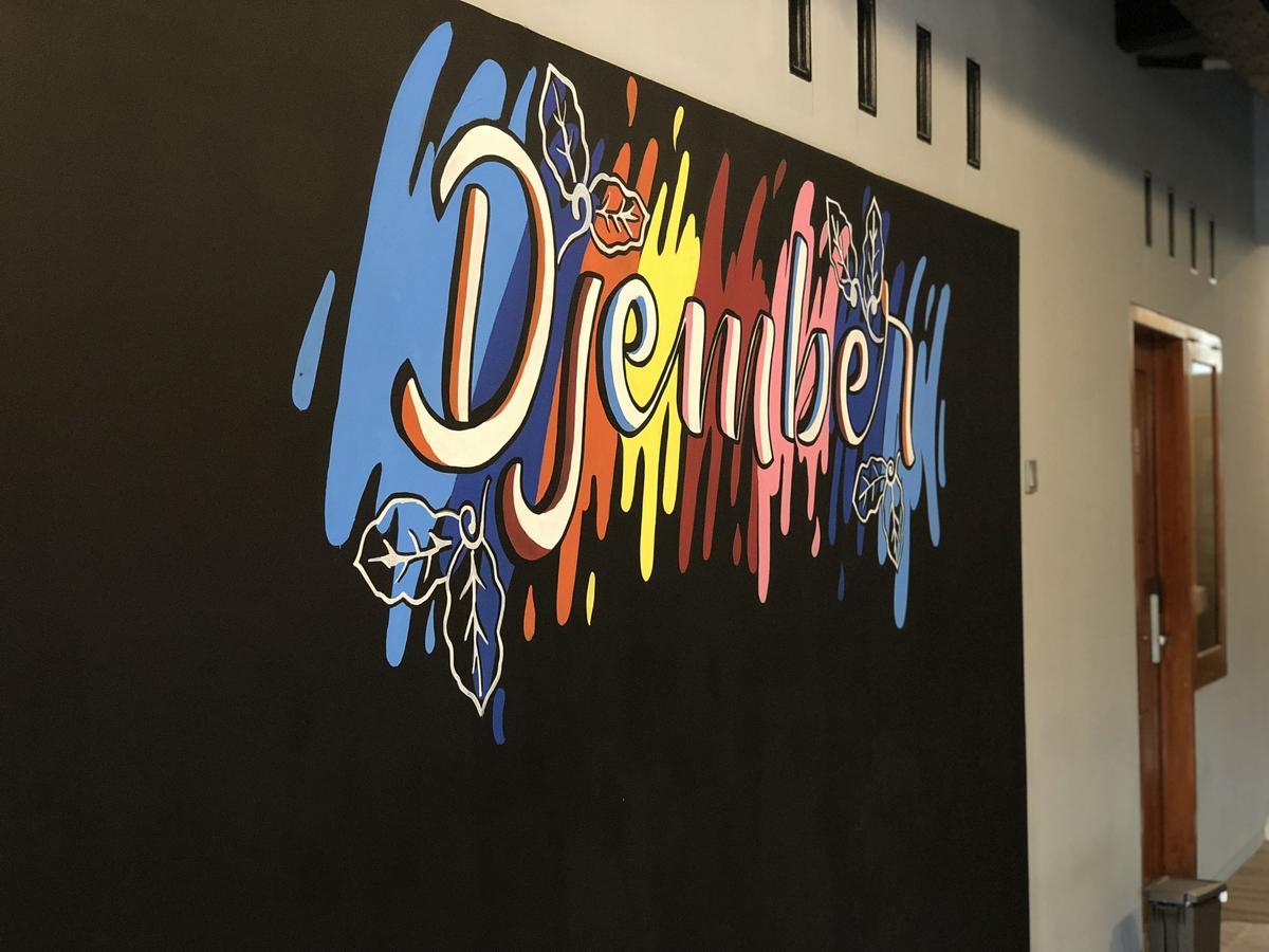 Innbox Capsule Hotel Jember Luaran gambar